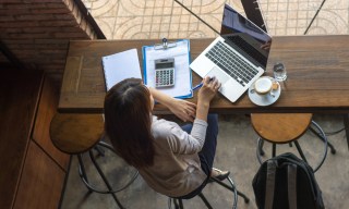 Economists Expect Limited Macro Impact From Student Loan Payment Resumption