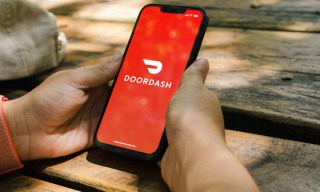 DoorDash Says Built-In Audience Gives Grocery Business Advantage Over Instacart