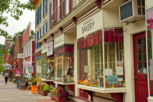 Payment Processors Adapt Strategies to Woo Main Street SMBs