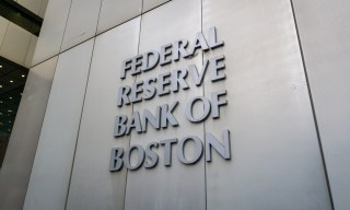 Boston Fed Economists Say Tariffs Not Main Cause of 2025 Inflation