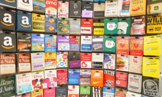 Digital Gift Cards Popular as Consumers Balance Giving and Budgeting This Holiday