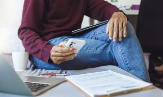 Nearly 40% of FinTechs Offer Mobile Check Deposit but Only 12% of Consumers Use It