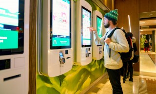 Olo Q3: Item-Level Guest Data Collection Is Launchpad for 6x Card-Present Opportunity
