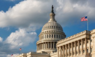 Lawmakers Lobby for One-Size-Fits-All Regulations for Banks and FinTechs