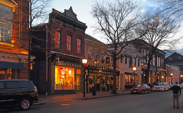 Main Street Small Businesses Sour on Near-Term Prospects and Credit Access