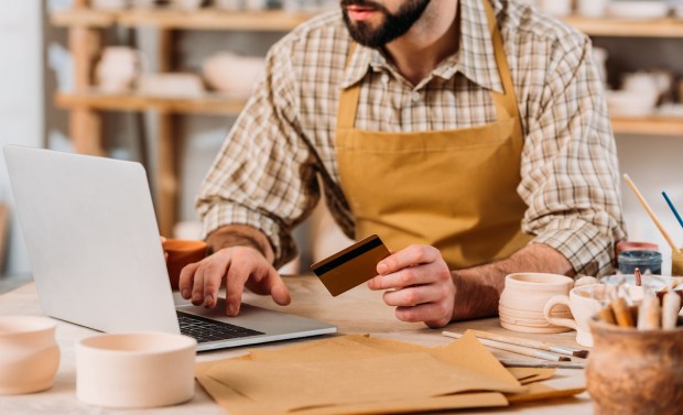 Business Credit Card Use Hits Year High as SMBs Manage Cash Flow