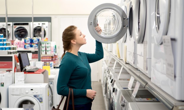 Deflation Trend Could Pull Inflation Back to 2%