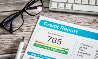 Nearly Half of 2023’s Paycheck-to-Paycheck Consumers Had Super-Prime Credit Scores