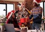 Holiday Gifting Presents 2-for-1 Customer Acquisition Opportunity
