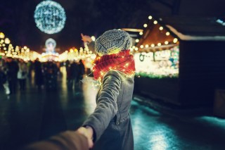 Consumers Look for Ways to Pay for Holiday Travel