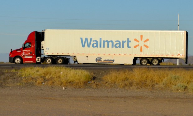 Walmart CEO: Next Year’s Spending Patterns Tough to Forecast