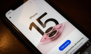 iPhone’s Softer Demand Leads Barclays to Downgrade Apple