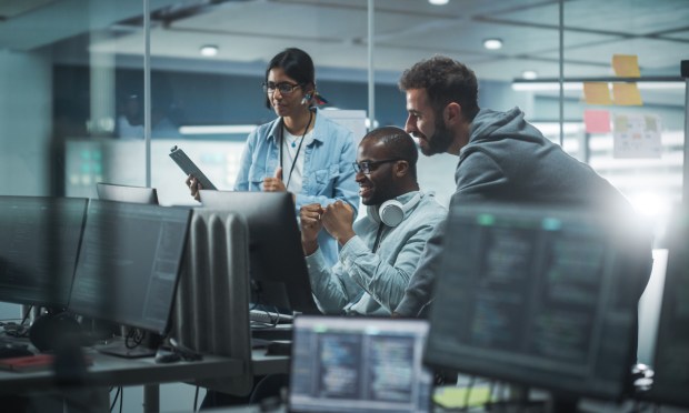 As B2B Operations Digitize, Marketing Does Too: Enter the B2B Influencer