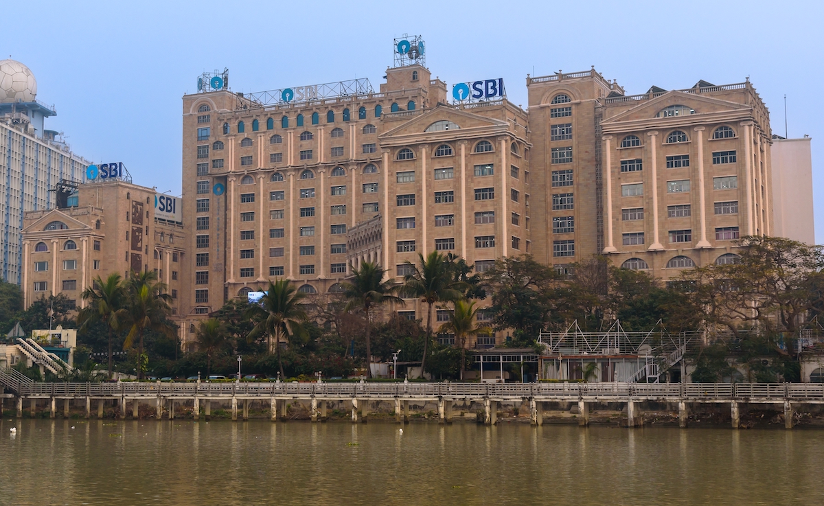 State Bank of India Chair Applauds Crackdown on ‘Unhealthy’ Loans