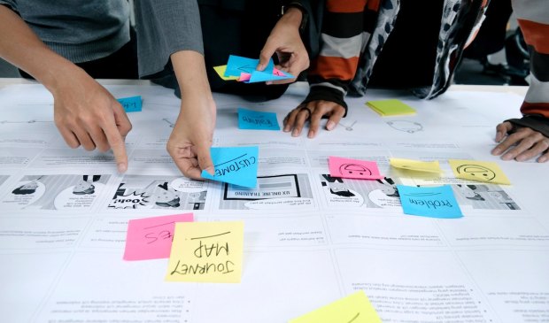 When It Comes to Customer Experiences, When AI Speaks, Businesses Listen