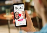 Dating Apps Target ‘Dating Sunday’ Boom to Push Paid Plans