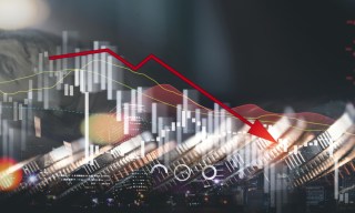 Economists Trade Recession Predictions for ‘Growth Stop’ Warnings