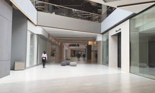 Retailers Rethink Malls as Other Locations Report Stronger Sales