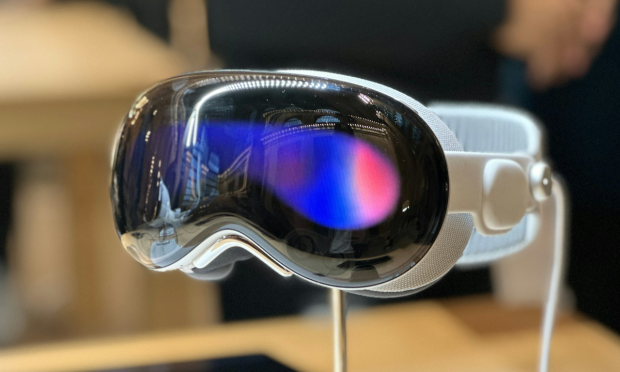 Report: 52% of Vision Pro Apps Are Paid Downloads