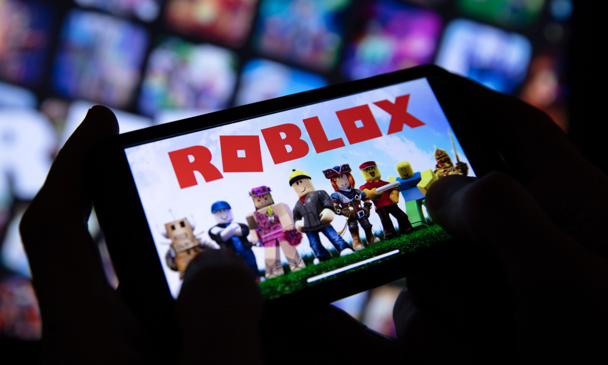 Roblox Looks to Capture Network Effects From AI, Metaverse