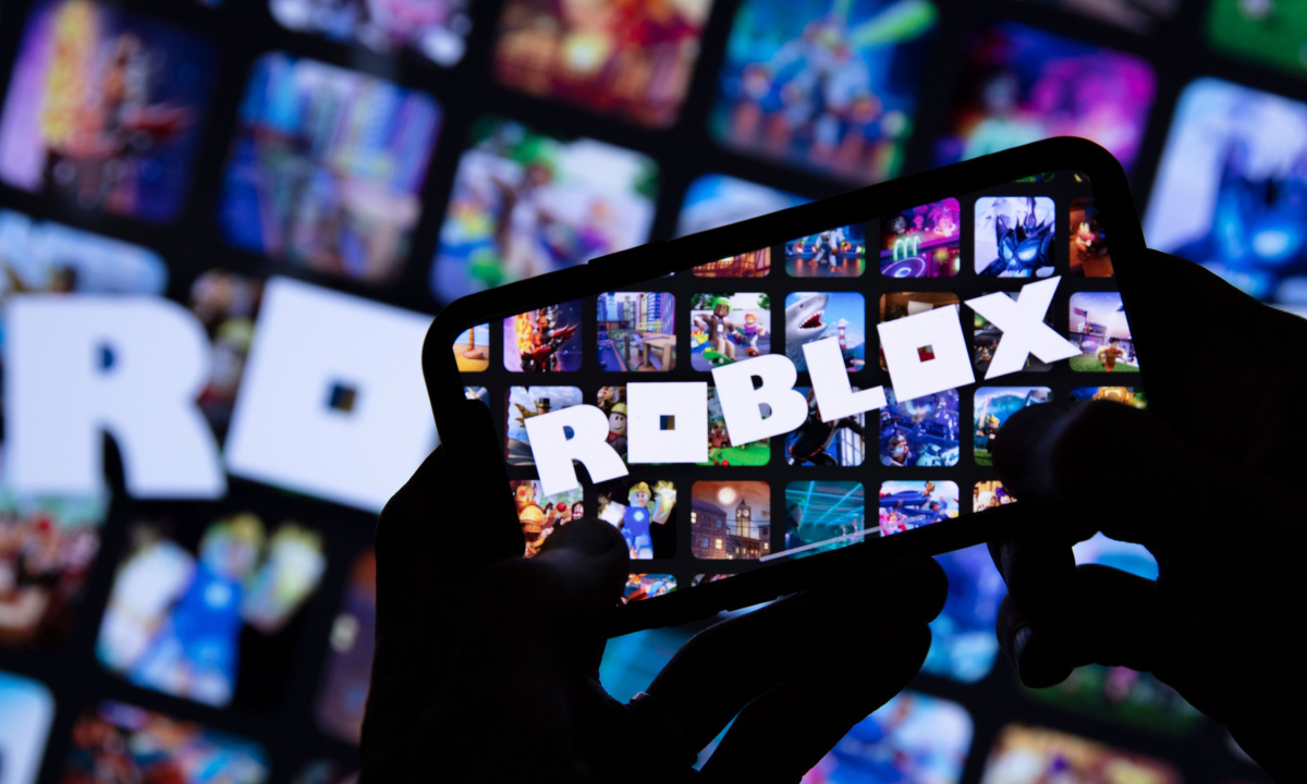 Roblox Expands Digital Gift Cards With Blackhawk Network