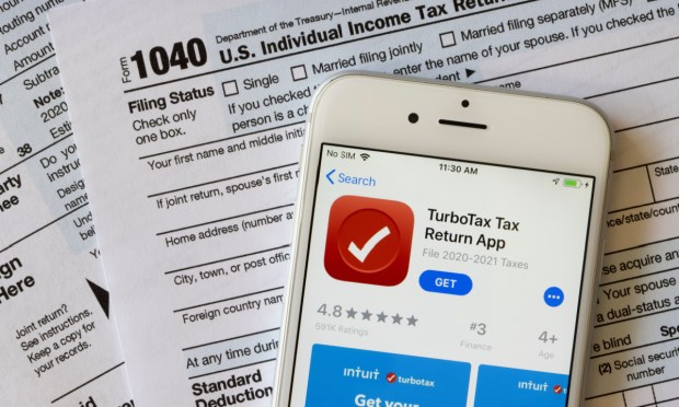 Intuit Says GenAI-Powered Assistant Delivers Better Customer Reviews