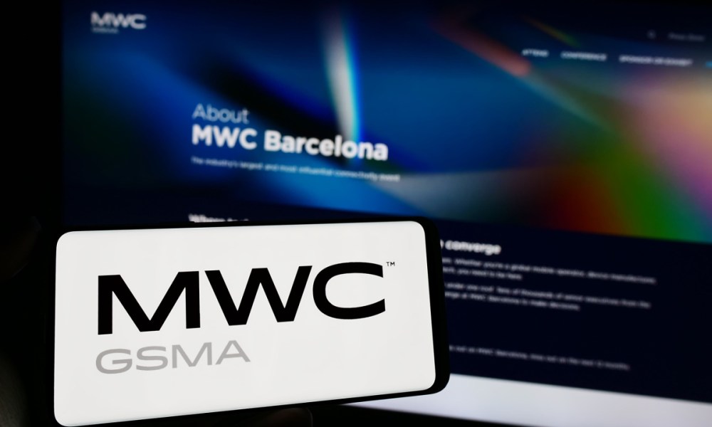 MWC on smartphone