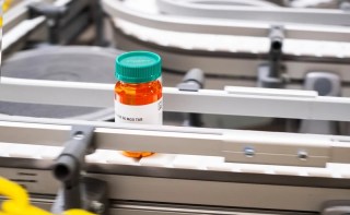 Amazon Pharmacy Expands Same-Day Delivery to New York, Los Angeles