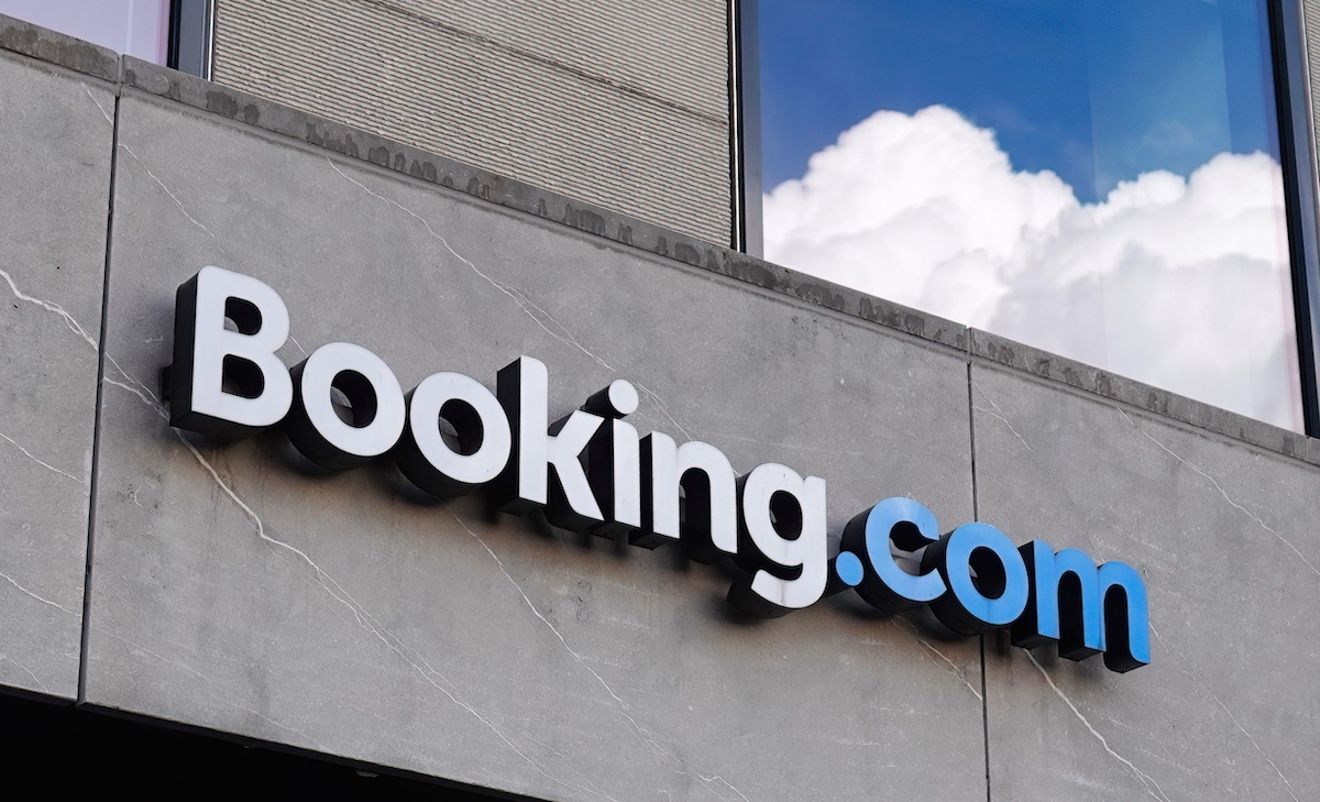 Le autorità stanno perquisendo gli uffici di Booking.com in Italia in un'indagine antitrust