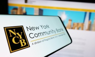 NYCB Announces Leadership Changes, Delays Annual Report