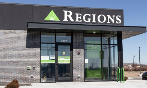 Regions Bank Launches Commercial Card Solution From Visa