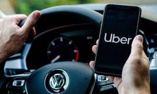 Uber and Mastercard Launch Pro Card for Canadian Gig Workers
