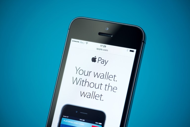 The Apple Pay Threat Facing Banks