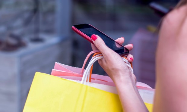 40% of Global Consumers Now Fit the Click-and-Mortar™ Shopper Profile