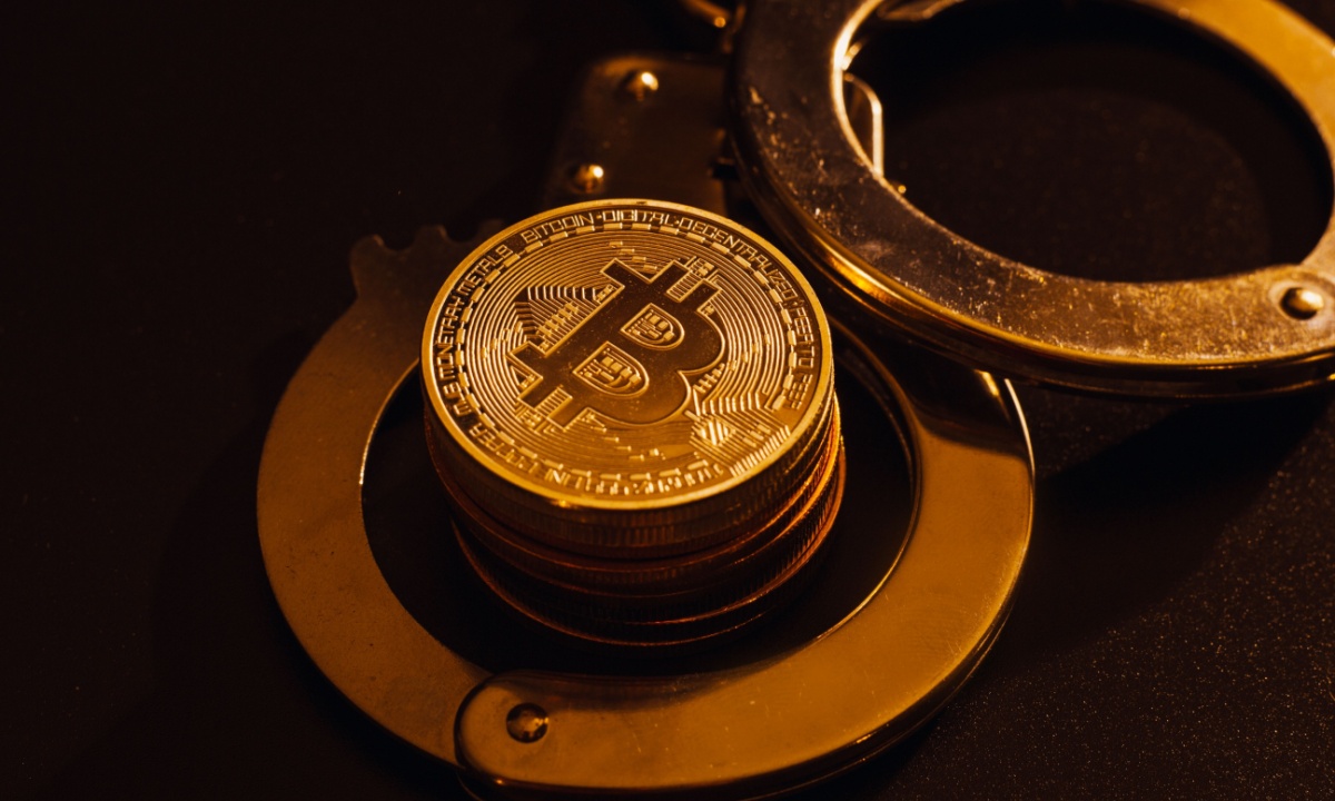SEC Charges 17 in Alleged Ponzi Scheme Involving CryptoFX