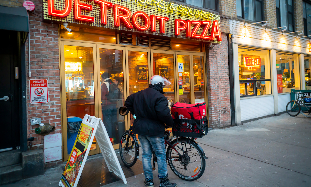 Gig Worker Wage Policies Impact Consumer Demand and Driver Compensation