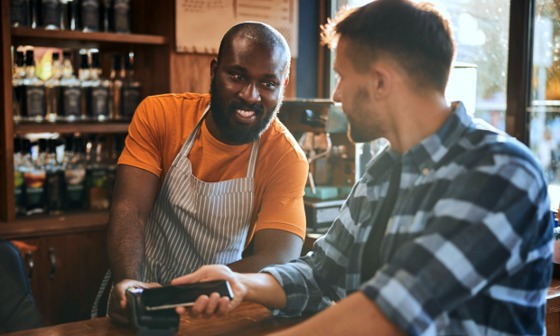 Consumers Spend More at Restaurants When Using Digital Wallets