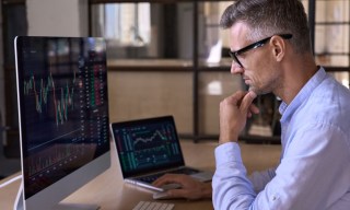 Venture Capital Secondary Market Booms as IPOs Stagnate