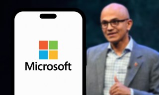 Microsoft CEO Warns of Bubble if AI Doesn’t Spread Beyond Big Tech