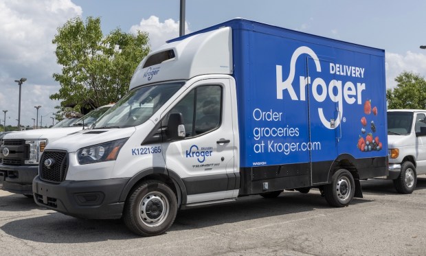 Grocers Reduce Direct Fulfillment in Shift to Third-Party Delivery