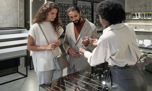 Consumers Unsure Whether to Trust Luxury eCommerce Platforms