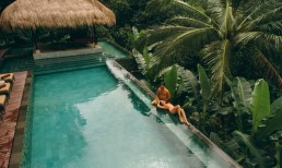 High-Earning Consumers Prefer Luxury Experiences Over Things