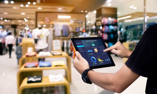 US Retail Inventories Climb in February