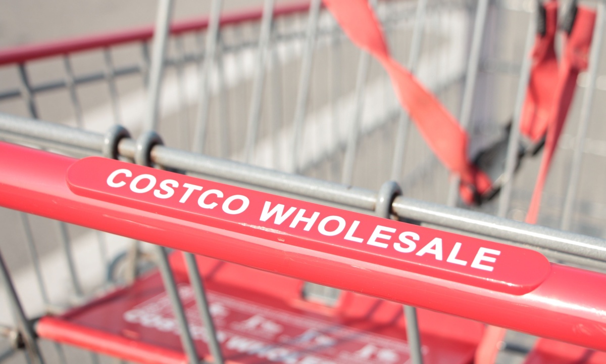 Costco Mulls Raising Membership Fee, Add Warehouses Amid Rising Sales