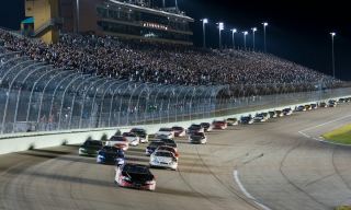 J.P. Morgan Payments Powers Merchandise Transactions for Formula One Organizer