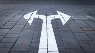 Is Apple at Risk of Becoming the Next IBM?