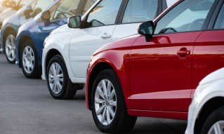 Automakers Offer Discounts as Inventories Rise to Pre-Pandemic Levels