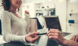 Co-Branded Credit Card Holders Seek Perks From Retailers
