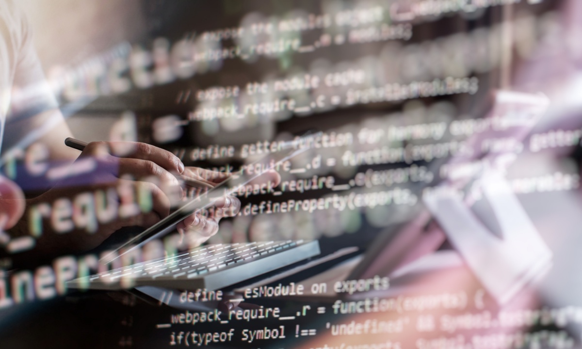 Criminals’ Adoption of AI Remains Cautious, Report Finds