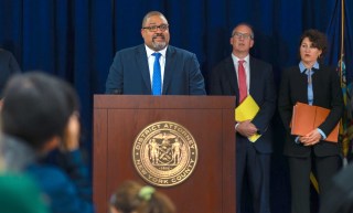 Manhattan District Attorney Announces Organized Retail Theft-Related Indictments